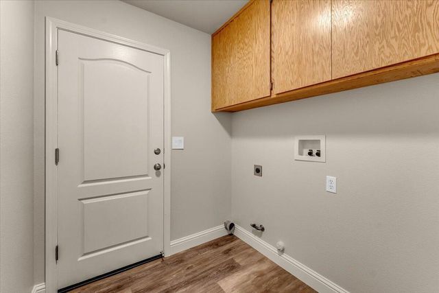 3198 Wandsworth Drive, Shasta Lake, CA 96019