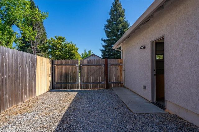 3198 Wandsworth Drive, Shasta Lake, CA 96019