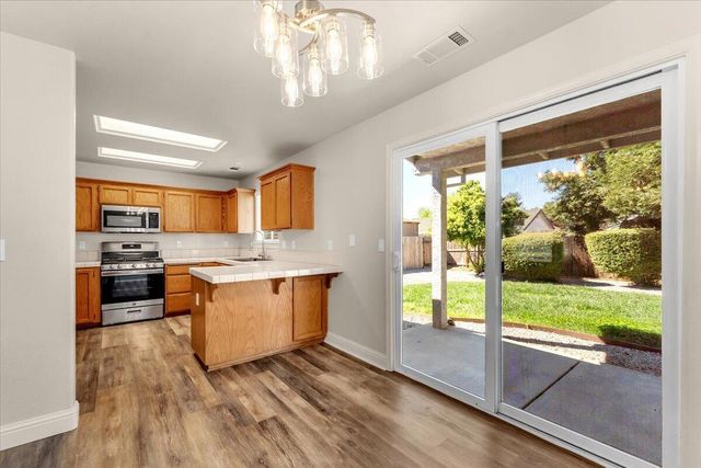 3198 Wandsworth Drive, Shasta Lake, CA 96019