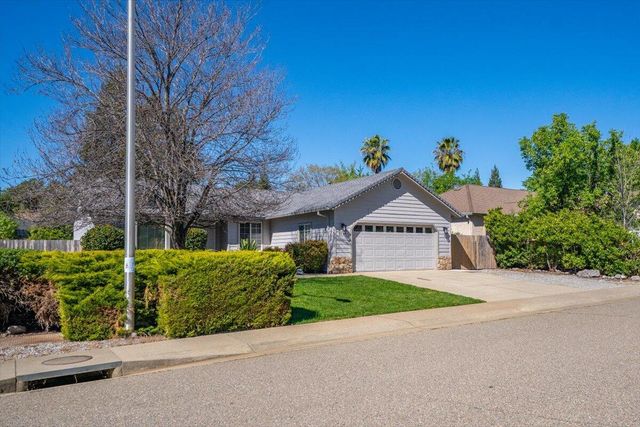 3198 Wandsworth Drive, Shasta Lake, CA 96019