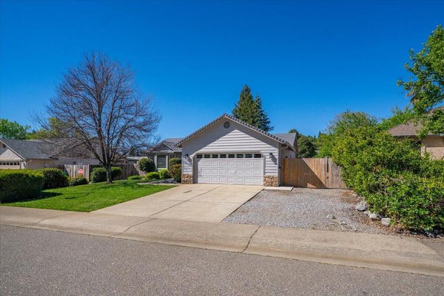 3198 Wandsworth Drive, Shasta Lake, CA 96019