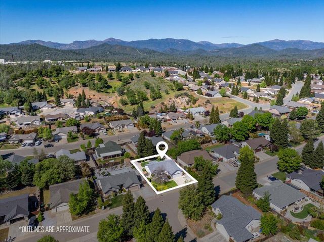 3198 Wandsworth Drive, Shasta Lake, CA 96019