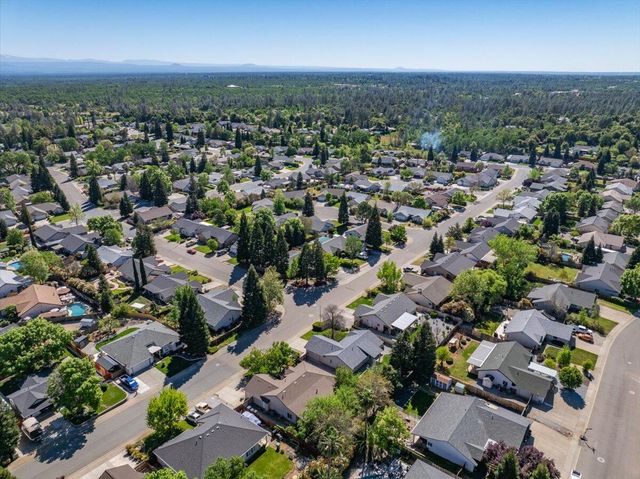 3198 Wandsworth Drive, Shasta Lake, CA 96019