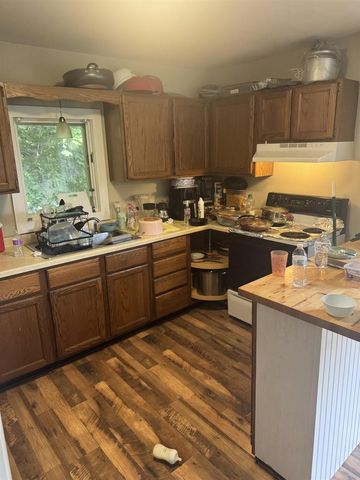 616-618 E Milwaukee Street, Janesville, WI 53545