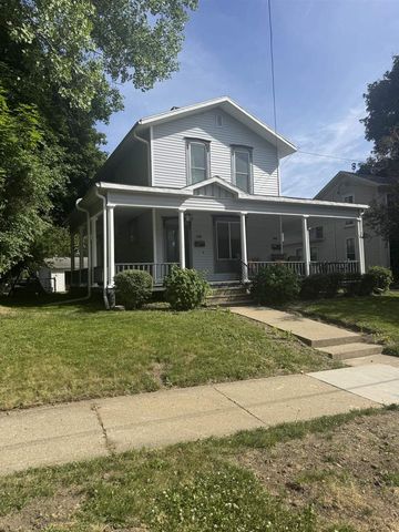 616-618 E Milwaukee Street, Janesville, WI 53545