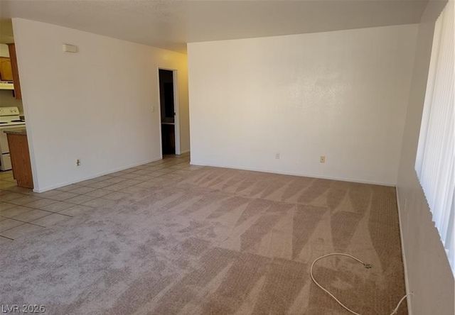 5227 Greene Lane, Las Vegas, NV 89119
