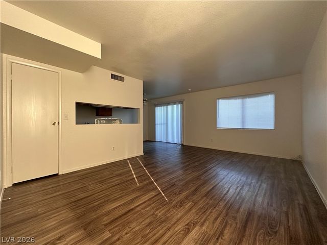 5227 Greene Lane, Las Vegas, NV 89119