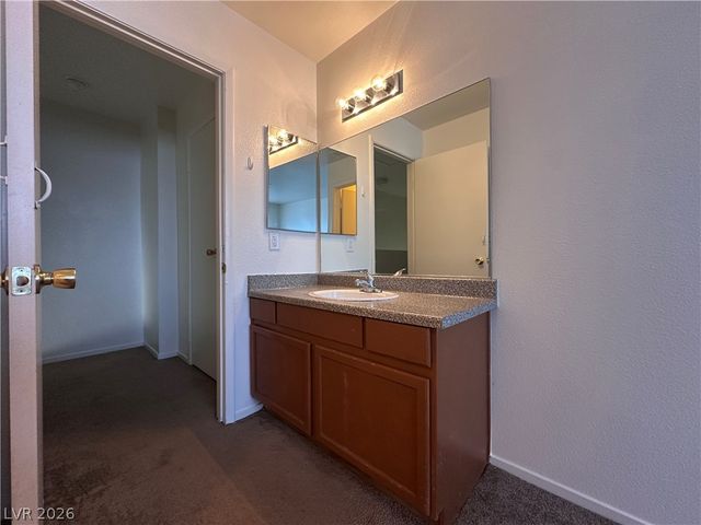 5227 Greene Lane, Las Vegas, NV 89119