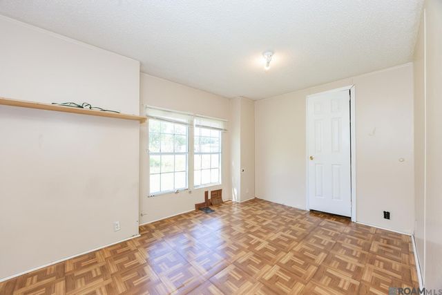 14396 Oak Meadow St, Gonzales, LA 70737