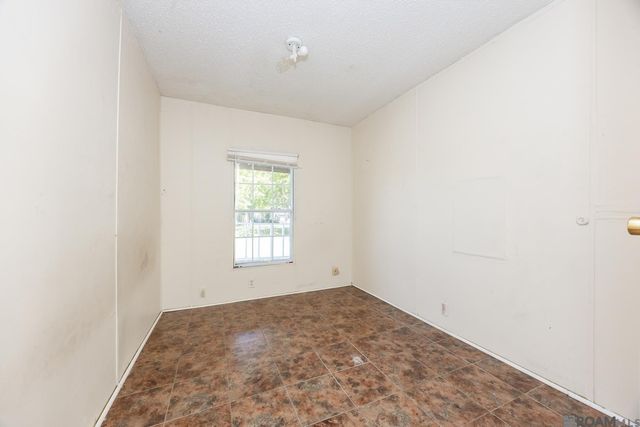 14396 Oak Meadow St, Gonzales, LA 70737