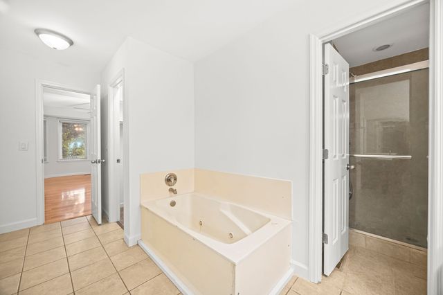 104 Kenaum Ct, Nashville, TN 37209