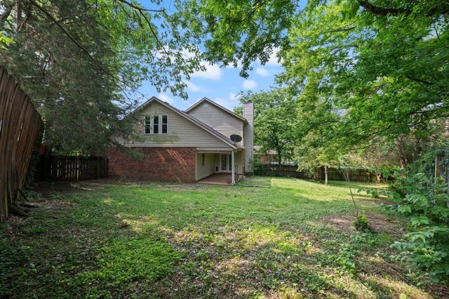 104 Kenaum Ct, Nashville, TN 37209