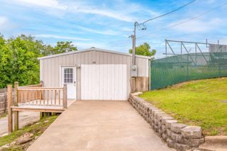 405 1st Street, Hollister, MO 65672