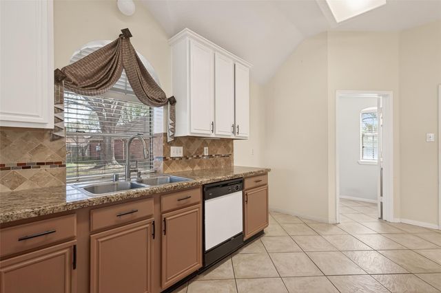 20839 Rivershire Lane, Houston, TX 77073