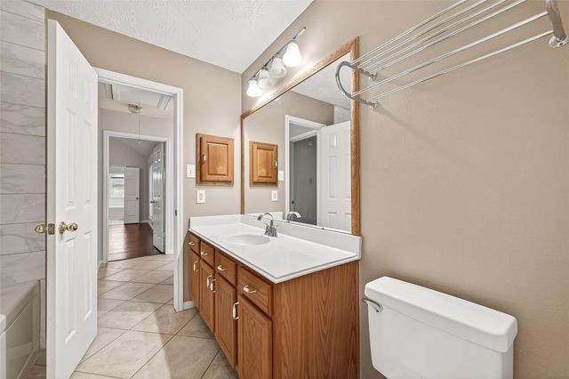 20839 Rivershire Lane, Houston, TX 77073