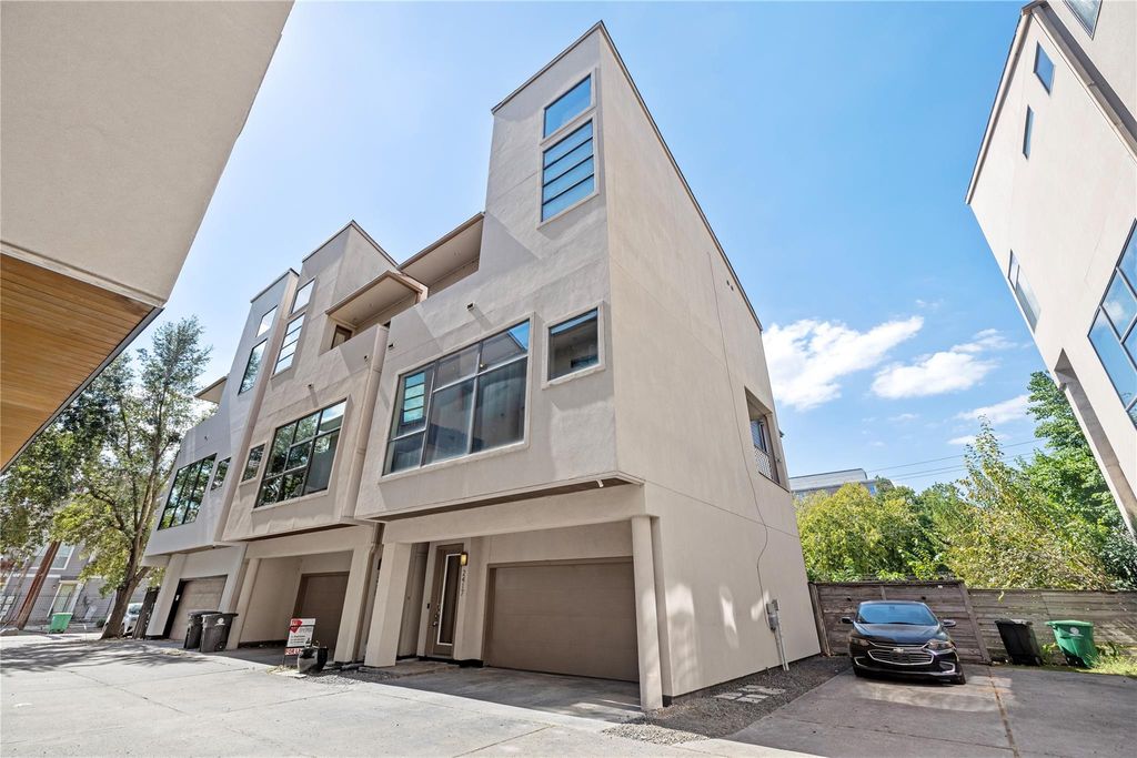 2417 Charleston Street, Houston, TX 77021