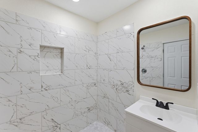 1653 S Gold St., Wichita, KS 67213