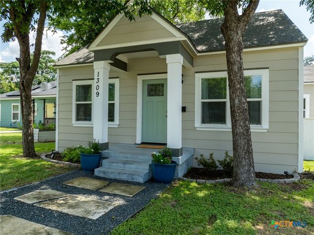 1309 N 2nd Street, Temple, TX 76501