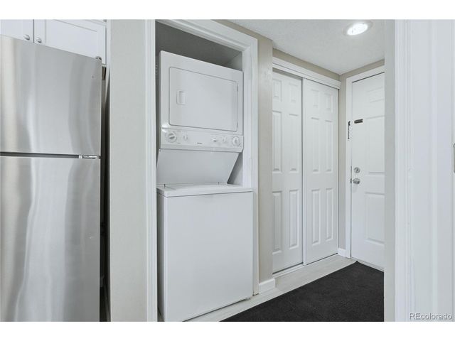 5250 S Huron Way 1-307, Littleton, CO 80120