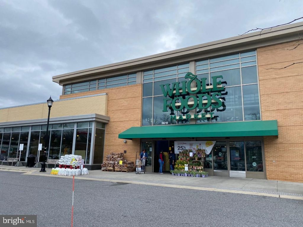 Image 24 of property listing at 6220 QUEBEC PL, Berwyn Heights, MD 20740