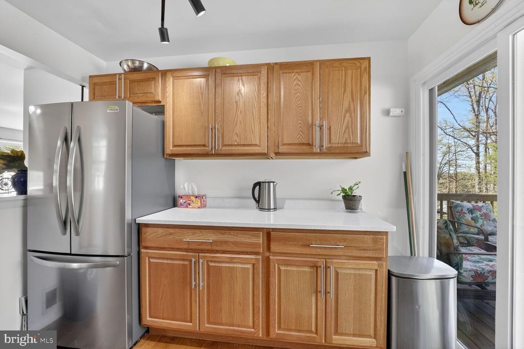 Image 6 of property listing at 6220 QUEBEC PL, Berwyn Heights, MD 20740