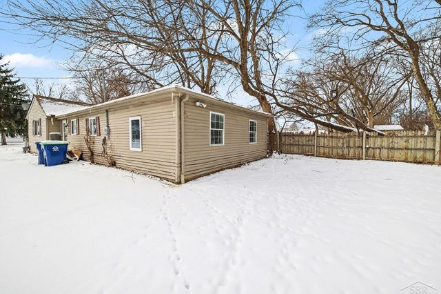 2481 California Avenue, Saginaw, MI 48601