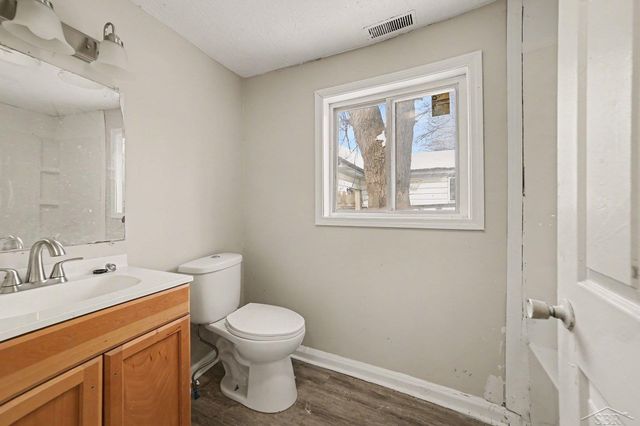 2481 California Avenue, Saginaw, MI 48601