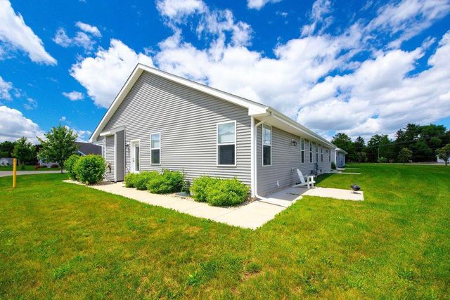 137 Bristle Way, Edgerton, WI 53534