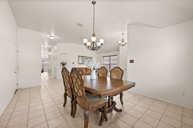 8136 Fleetwing Trail, Fort Worth, TX 76131