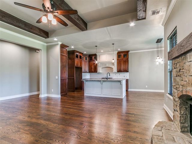 12105 SW 45th Terrace, Mustang, OK 73064