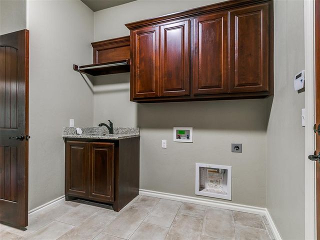 12105 SW 45th Terrace, Mustang, OK 73064