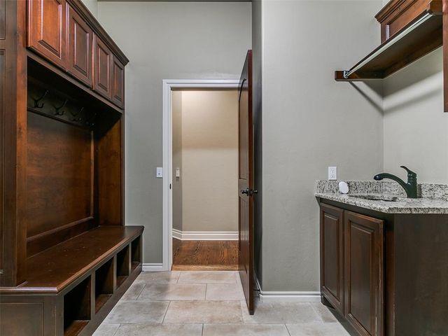 12105 SW 45th Terrace, Mustang, OK 73064