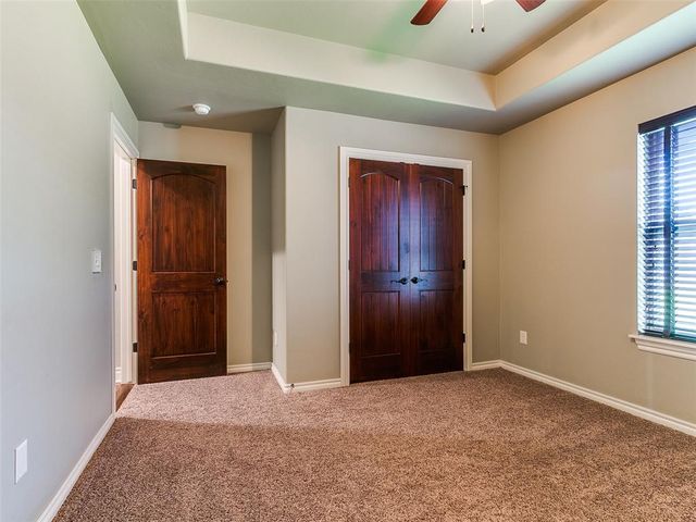 12105 SW 45th Terrace, Mustang, OK 73064