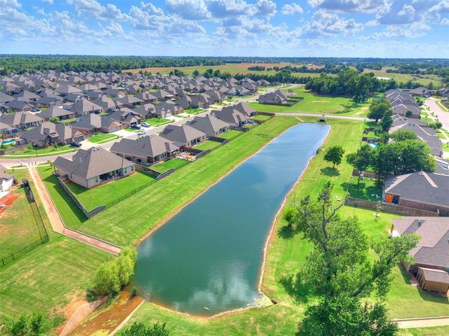 12105 SW 45th Terrace, Mustang, OK 73064