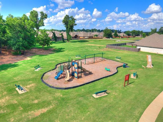 12105 SW 45th Terrace, Mustang, OK 73064