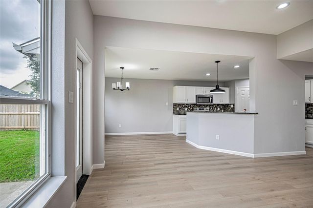 7720 Honeysuckle DR, Temple, TX 76502