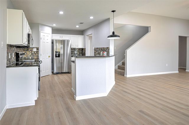 7720 Honeysuckle DR, Temple, TX 76502