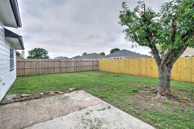 7720 Honeysuckle DR, Temple, TX 76502