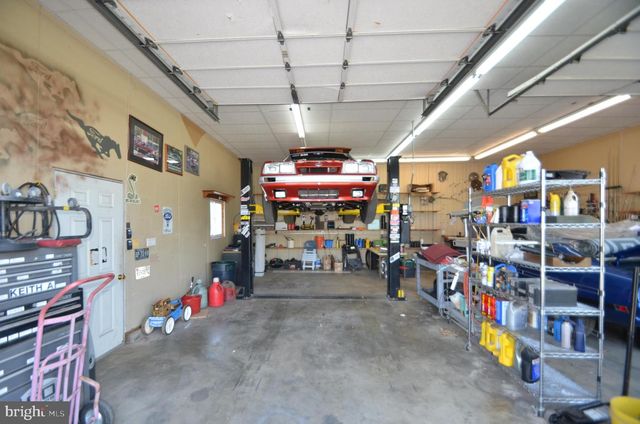 1251 STREAKER RD, Sykesville, MD 21784