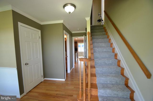 1251 STREAKER RD, Sykesville, MD 21784