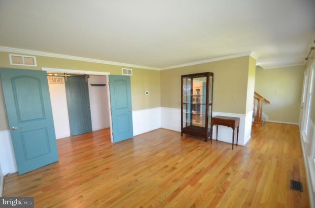 1251 STREAKER RD, Sykesville, MD 21784