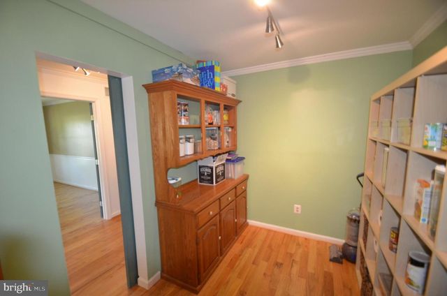 1251 STREAKER RD, Sykesville, MD 21784