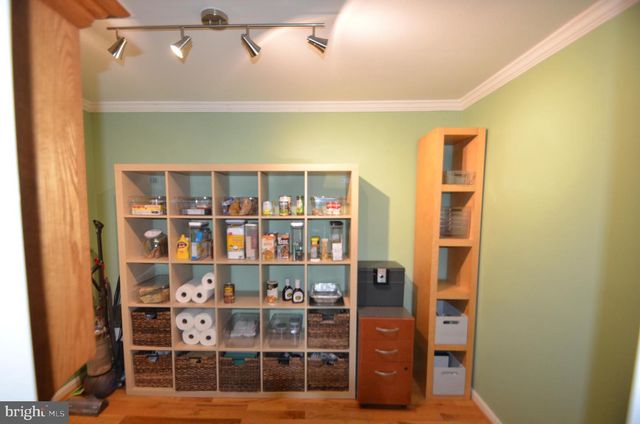 1251 STREAKER RD, Sykesville, MD 21784