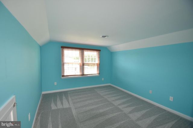 1251 STREAKER RD, Sykesville, MD 21784