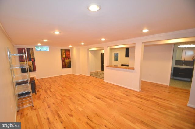 1251 STREAKER RD, Sykesville, MD 21784