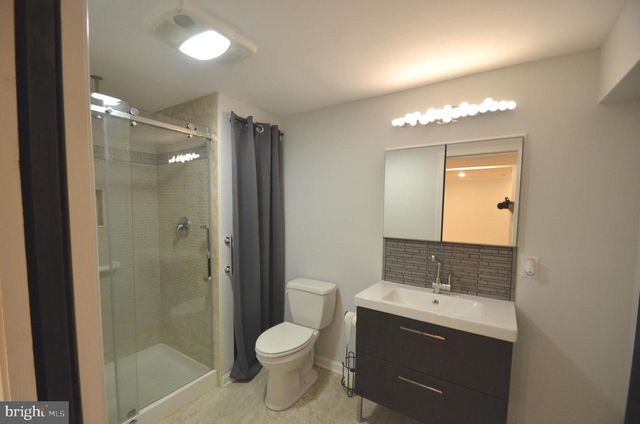 1251 STREAKER RD, Sykesville, MD 21784