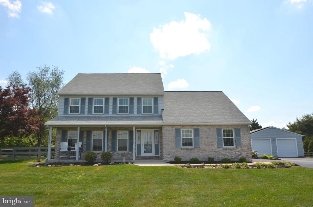 1251 STREAKER RD, Sykesville, MD 21784