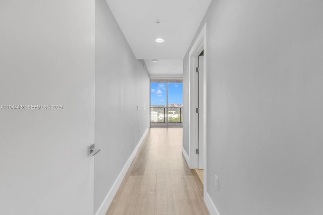 17301 Biscayne Boulevard 1106, North Miami Beach, FL 33160