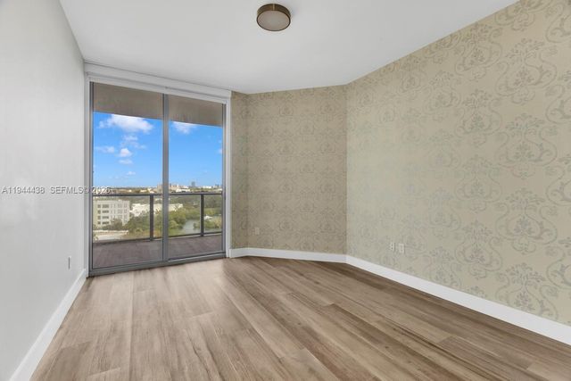 17301 Biscayne Boulevard 1106, North Miami Beach, FL 33160