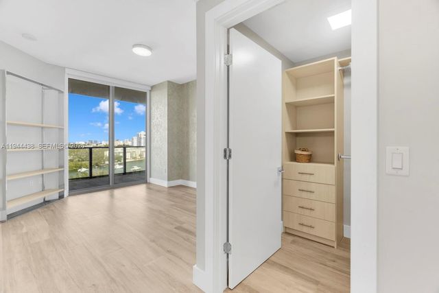 17301 Biscayne Boulevard 1106, North Miami Beach, FL 33160